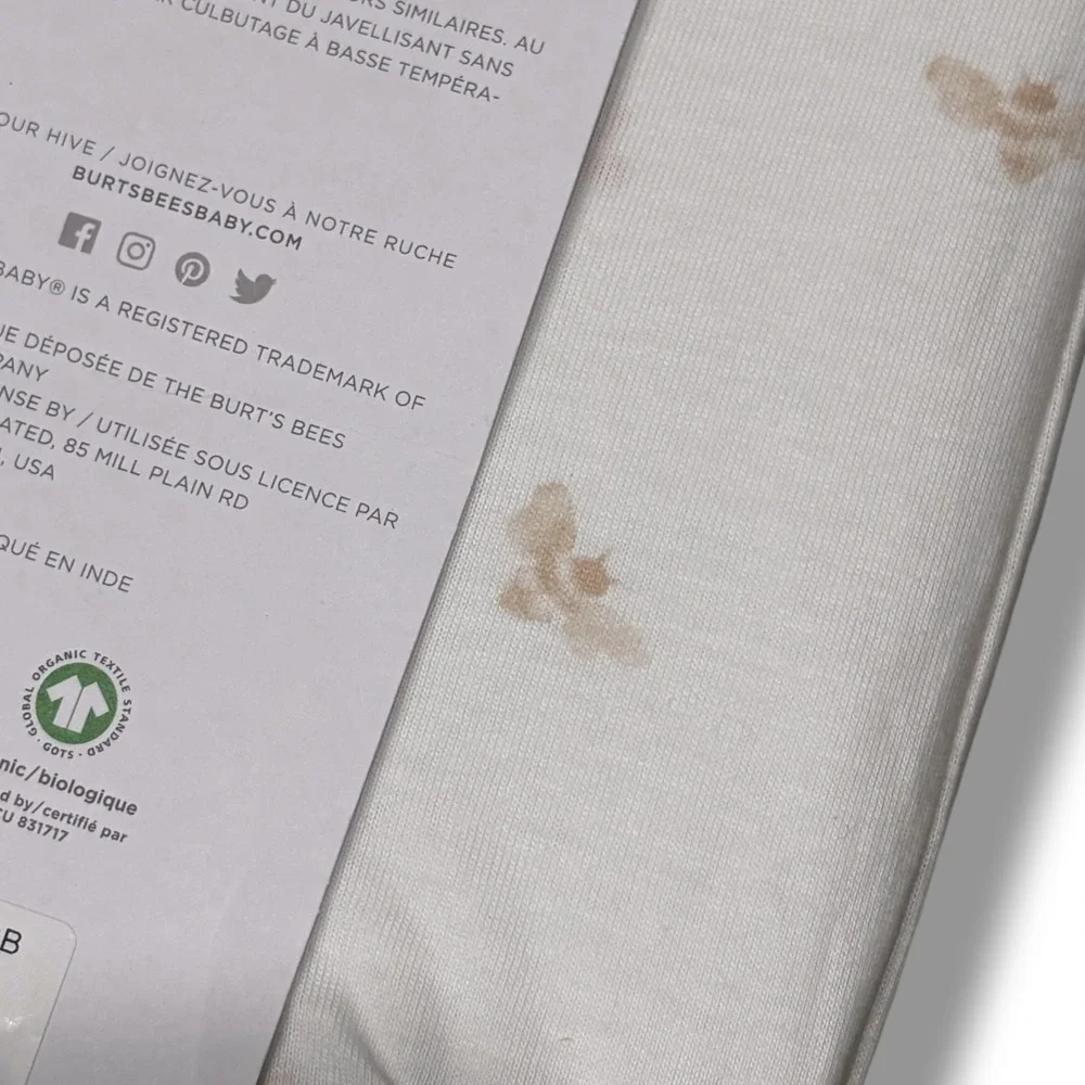 Burt's Bees Baby Organic Cotton Fitted Crib Sheet Honeybee Ranunculus